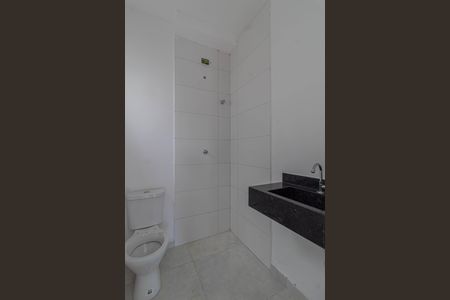 Casa à venda com 70m², 2 quartos e 2 vagasBanheiro Social