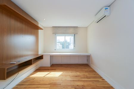 Apartamento à venda com 173m², 3 quartos e 3 vagasSala de TV