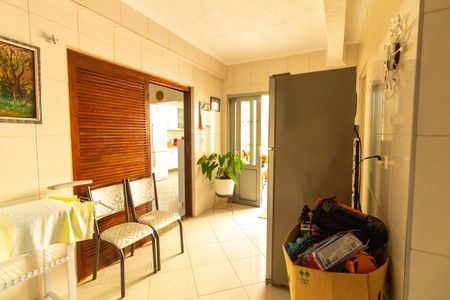 Casa à venda com 250m², 4 quartos e 6 vagasÁrea de Serviço