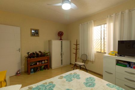 Casa à venda com 250m², 4 quartos e 6 vagasCasa 1 -Quarto 2