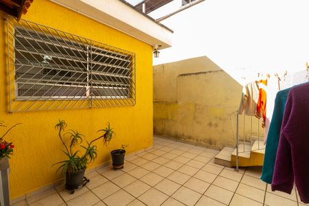 Casa à venda com 250m², 4 quartos e 6 vagasQuintal fundo