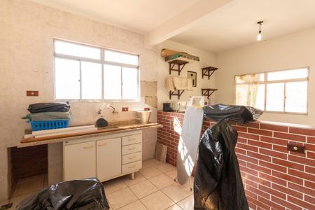 Casa à venda com 250m², 4 quartos e 6 vagasCasa 2 - Cozinha