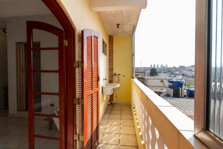 Casa à venda com 250m², 4 quartos e 6 vagasCasa 2 - Sacada da suíte 