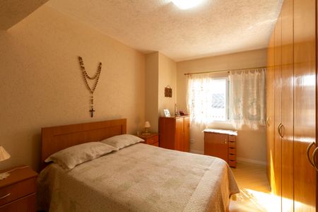 Casa à venda com 250m², 4 quartos e 6 vagasCasa 1 -Suíte