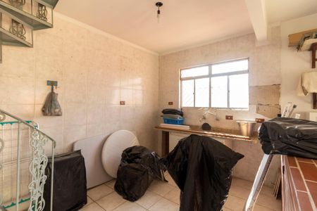 Casa à venda com 250m², 4 quartos e 6 vagasCasa 2 - Cozinha