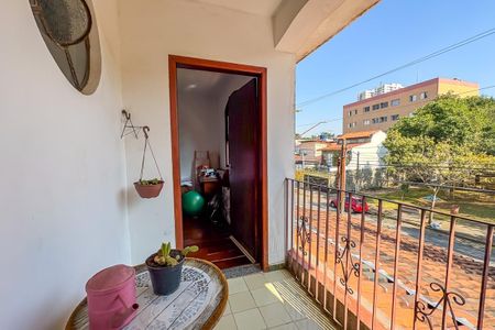 Casa à venda com 260m², 3 quartos e 3 vagasSacada/Quarto 2
