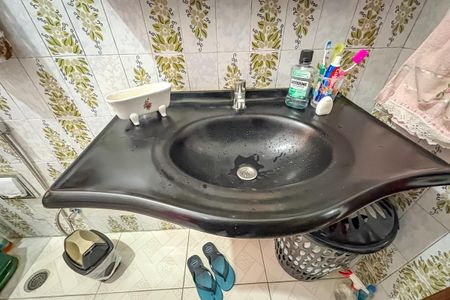 Casa à venda com 260m², 3 quartos e 3 vagasBanheiro