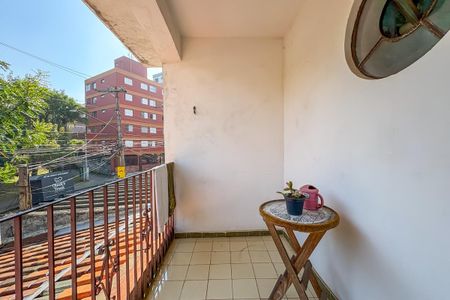 Casa à venda com 260m², 3 quartos e 3 vagasSacada/Quarto 2