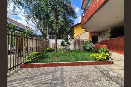 Apartamento à venda com 83m², 3 quartos e 2 vagas Apartamento à venda com 83m², 3 quartos e 2 vagasÁrea comum