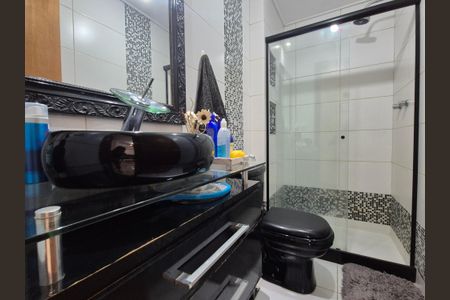 Apartamento à venda com 83m², 3 quartos e 2 vagas Apartamento à venda com 83m², 3 quartos e 2 vagasBanheiro