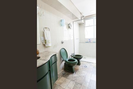 Apartamento à venda com 300m², 4 quartos e 3 vagasBanheiro Social