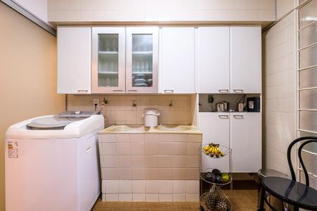 Apartamento à venda com 300m², 4 quartos e 3 vagasÁrea de Serviço