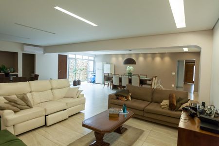 Apartamento à venda com 300m², 4 quartos e 3 vagasÁrea comum