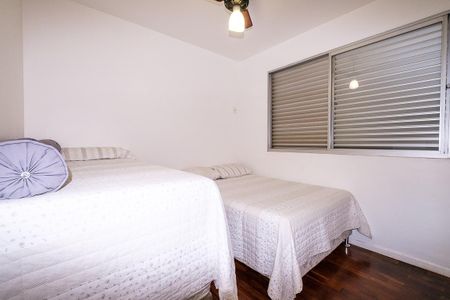 Apartamento à venda com 300m², 4 quartos e 3 vagasSuíte 2