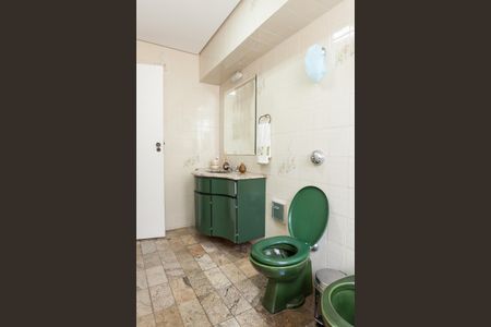 Apartamento à venda com 300m², 4 quartos e 3 vagasBanheiro Social