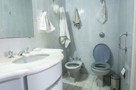 Apartamento à venda com 300m², 4 quartos e 3 vagasBanheiro Suíte