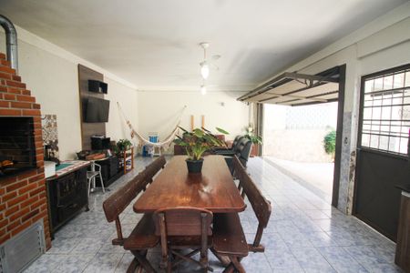 Casa à venda com 120m², 3 quartos e 3 vagasVaranda
