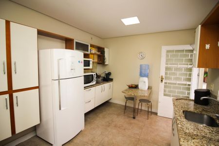 Casa à venda com 120m², 3 quartos e 3 vagasCozinha