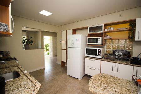 Casa à venda com 120m², 3 quartos e 3 vagasCozinha