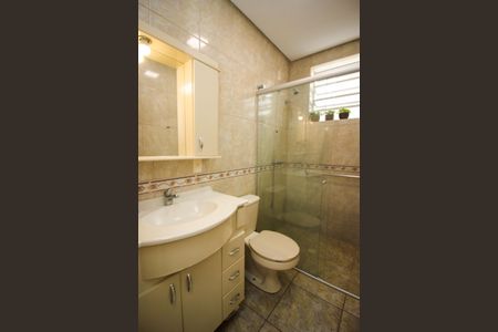 Casa à venda com 120m², 3 quartos e 3 vagasBanheiro 1