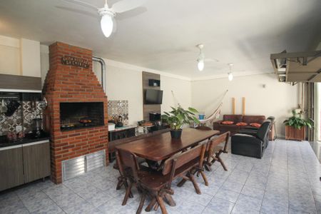 Casa à venda com 120m², 3 quartos e 3 vagasVaranda