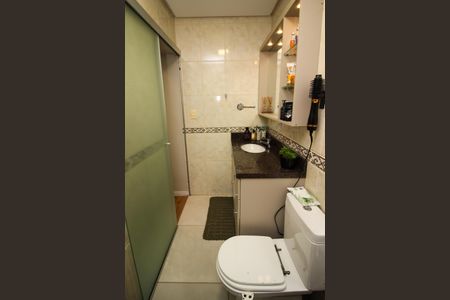 Casa à venda com 120m², 3 quartos e 3 vagasBanheiro da Suíte