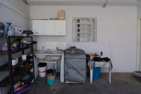 Casa à venda com 180m², 3 quartos e 3 vagas Casa à venda com 180m², 3 quartos e 3 vagasCasa Anexo 2