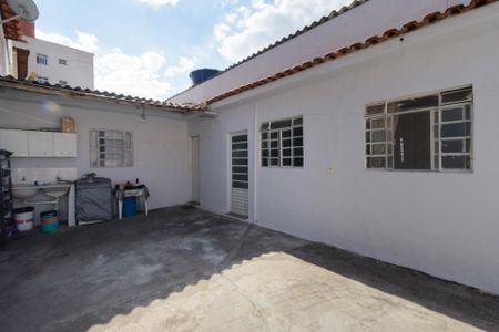 Casa à venda com 180m², 3 quartos e 3 vagas Casa à venda com 180m², 3 quartos e 3 vagasCasa Anexo 2