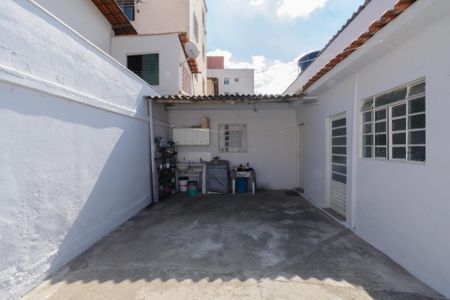 Casa à venda com 180m², 3 quartos e 3 vagas Casa à venda com 180m², 3 quartos e 3 vagasCasa Anexo 2