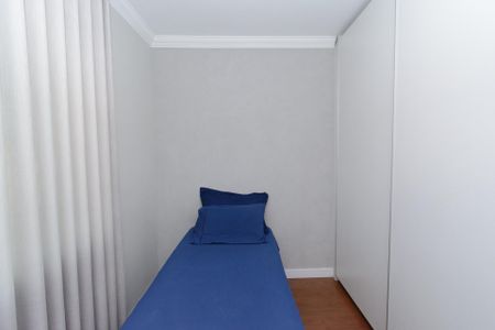 Casa à venda com 180m², 3 quartos e 3 vagas Casa à venda com 180m², 3 quartos e 3 vagasQuarto 1