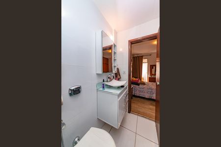 Apartamento à venda com 173m², 4 quartos e 2 vagas Apartamento à venda com 173m², 4 quartos e 2 vagasBanheiro da Suíte