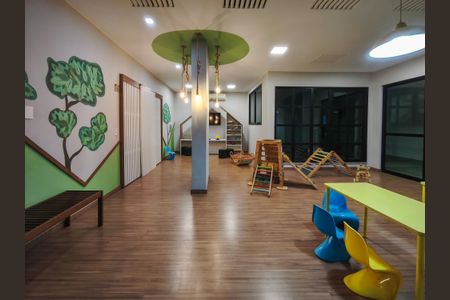 Apartamento à venda com 65m², 2 quartos e 1 vagaÁrea comum