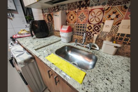 Apartamento à venda com 65m², 2 quartos e 1 vagaCozinha e Área de Serviço