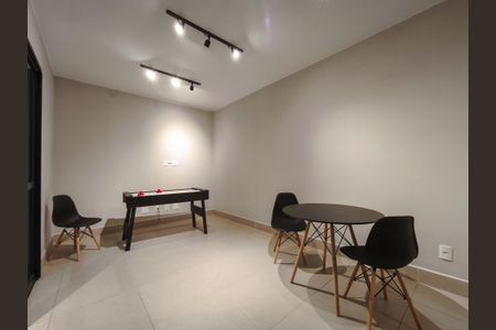 Apartamento à venda com 65m², 2 quartos e 1 vagaÁrea comum