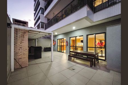 Apartamento à venda com 65m², 2 quartos e 1 vagaÁrea comum