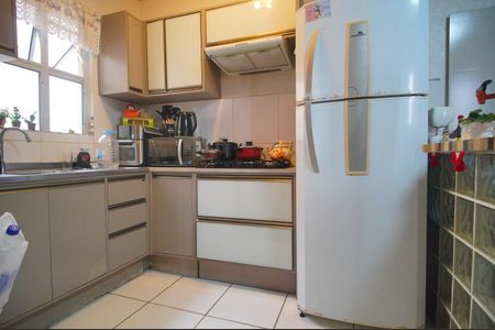 Apartamento para alugar com 54m², 2 quartos e 2 vagasCozinha