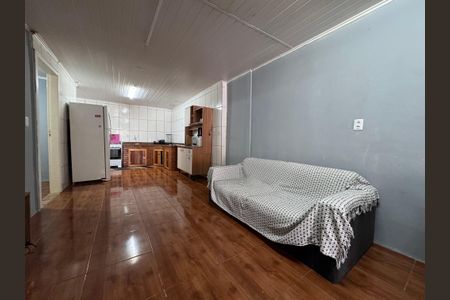 Casa à venda com 120m², 3 quartos e 2 vagasSala