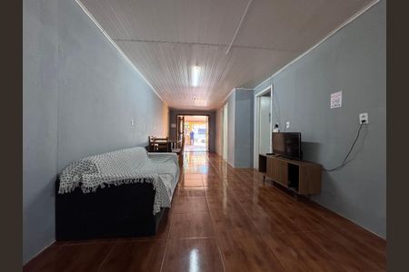 Casa à venda com 120m², 3 quartos e 2 vagasSala