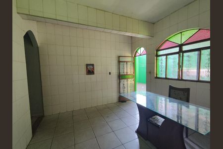 Casa à venda com 208m², 3 quartos e 2 vagasSala de Jantar