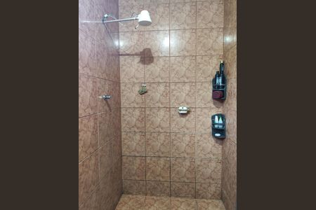 Casa à venda com 208m², 3 quartos e 2 vagasBanheiro da Suíte 