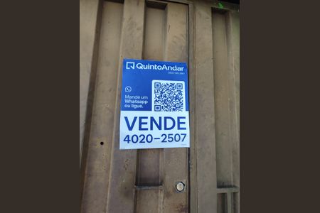 Casa à venda com 208m², 3 quartos e 2 vagasplaca