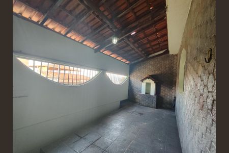 Casa à venda com 208m², 3 quartos e 2 vagasGaragem