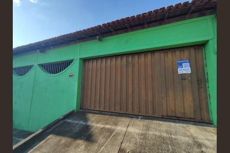 Casa à venda com 208m², 3 quartos e 2 vagascod placa