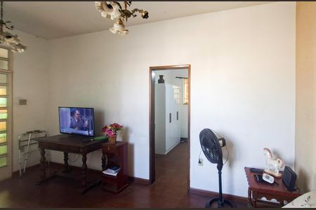 Casa para alugar com 547m², 5 quartos e 2 vagas Casa para alugar com 547m², 5 quartos e 2 vagasSala