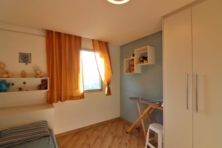 Apartamento à venda com 76m², 2 quartos e 1 vagaQuarto 2