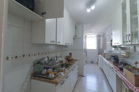 Apartamento à venda com 96m², 3 quartos e 2 vagas Apartamento à venda com 96m², 3 quartos e 2 vagasCozinha