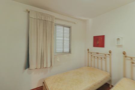 Apartamento à venda com 96m², 3 quartos e 2 vagas Apartamento à venda com 96m², 3 quartos e 2 vagasSuíte