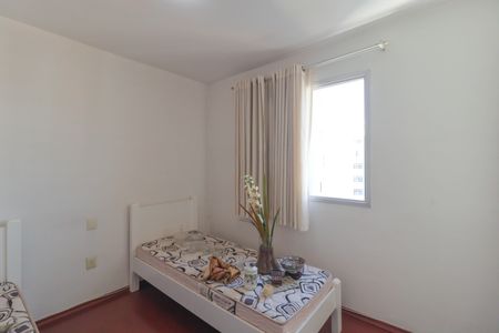 Apartamento à venda com 96m², 3 quartos e 2 vagas Apartamento à venda com 96m², 3 quartos e 2 vagasQuarto 1