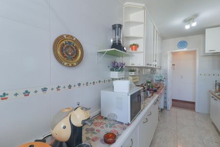 Apartamento à venda com 96m², 3 quartos e 2 vagas Apartamento à venda com 96m², 3 quartos e 2 vagasCozinha