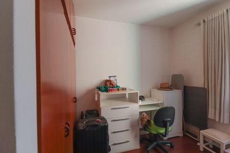 Apartamento à venda com 96m², 3 quartos e 2 vagas Apartamento à venda com 96m², 3 quartos e 2 vagasQuarto 2